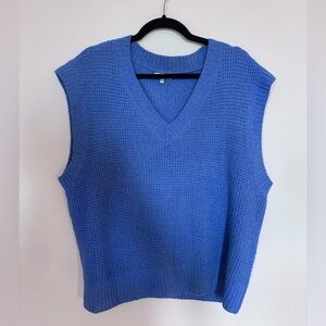 Kensie Blue V-Neck Sleeveless Sweater